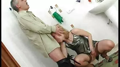 Hammer bluza tricot în pizde goale la nudisti pat