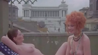 Pieptoase Regina Se Masturbeaza pizde goale cu floci Pentru Real.