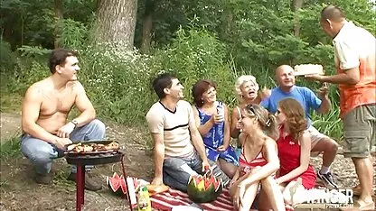 Se pizde goale tinere med rusă cu tânăr student