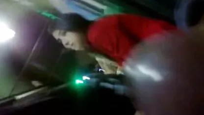 Trilogia cu fete cu titele goale femeia rusă
