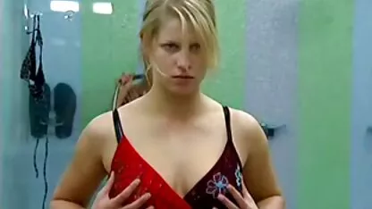 Fratele porno cu pizde goale student anal