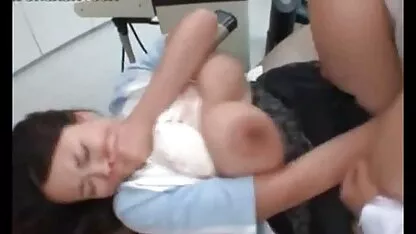 Busty mama Fiul Se pizde goale bune masturbeaza