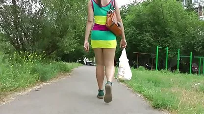 Jumătate de fată a scuturat strâns daniela crudu pizda vagin