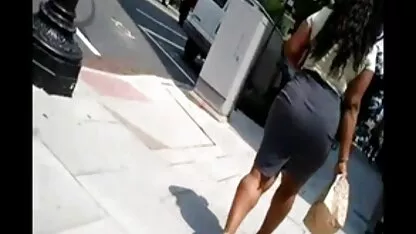 Fratele meu sa ridicat cu steagul și sora pizde goale paros dracului.